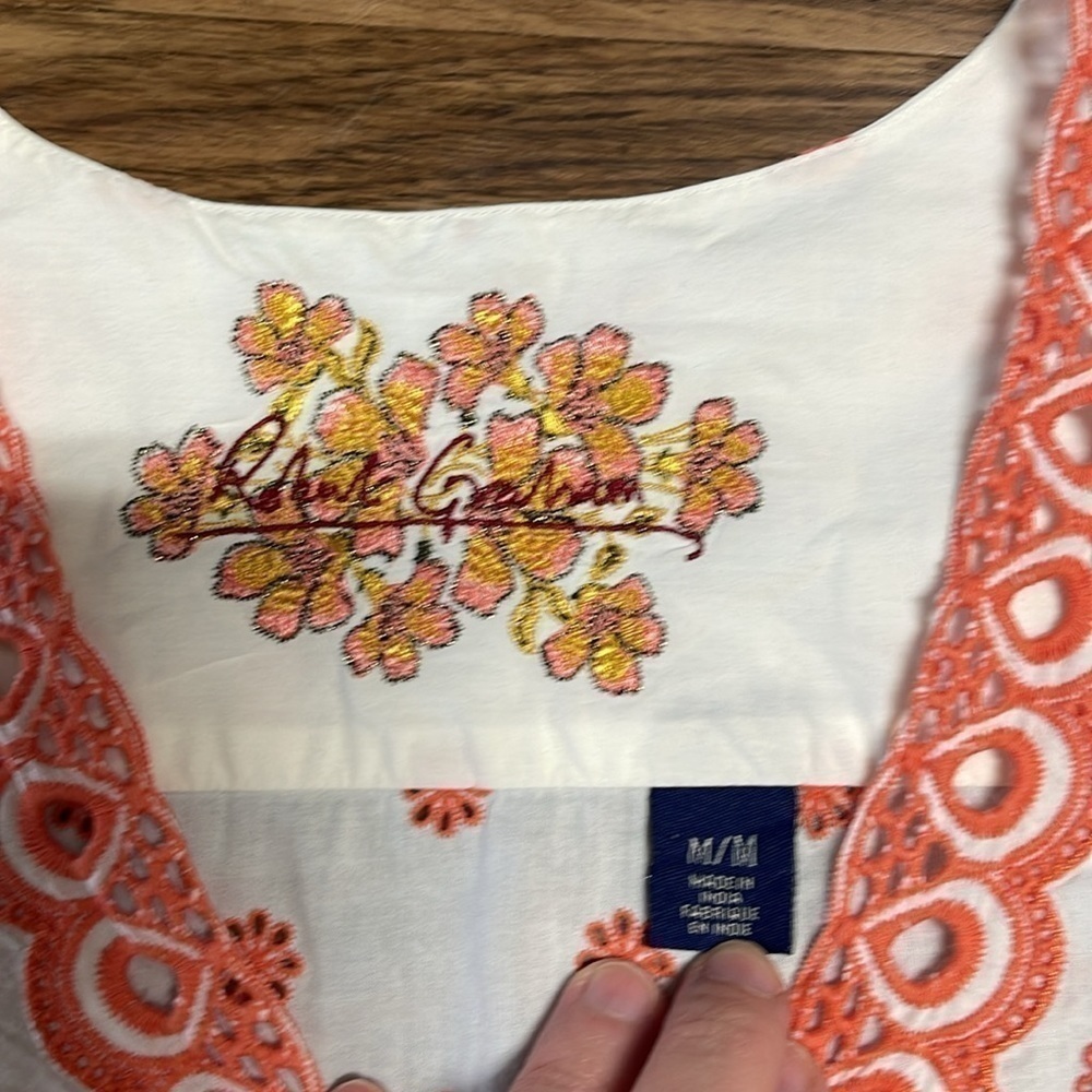 Robert Graham Floral Tunic Brandy Apricot and White Eyelet Embroidery Size M - Picture 6 of 10